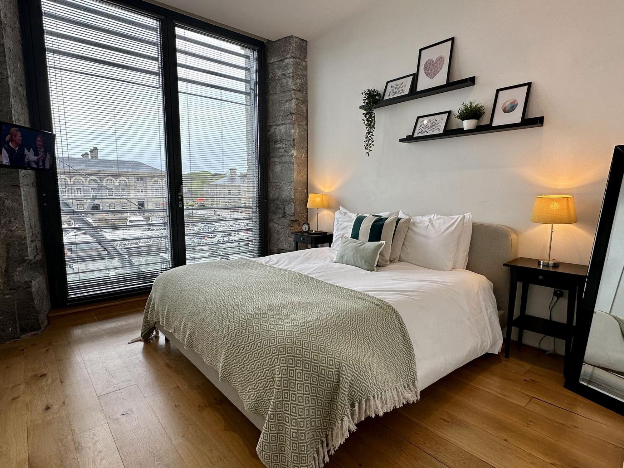 Royal William Yard Apartments Plymouth Phòng bức ảnh